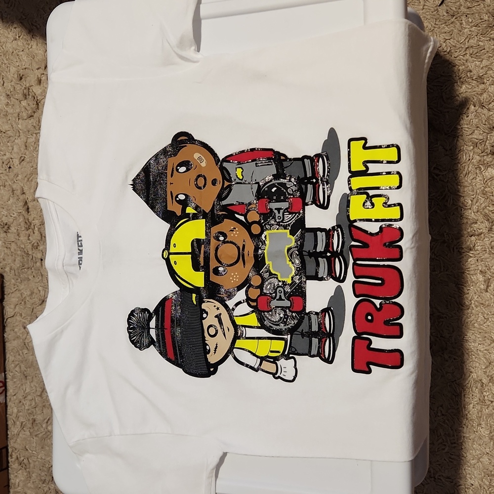 Boy's Trukfit Tshirts (3), Size Medium